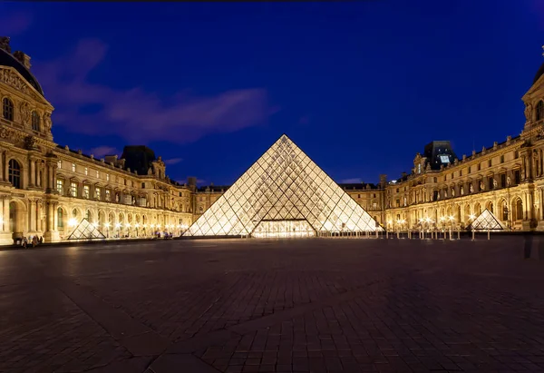 Parigi Francia Maggio 2019 Palazzo Del Louvre Piramide Completata Nel — Foto Stock