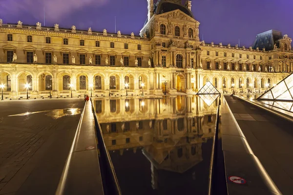 Paryż Francja Maj 2019 Luwr Nocą Luwr Jest Największym Muzeum — Zdjęcie stockowe