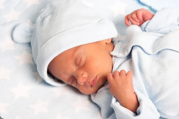 Του γλυκού νεογέννητου μωρού — Φωτογραφία Αρχείου