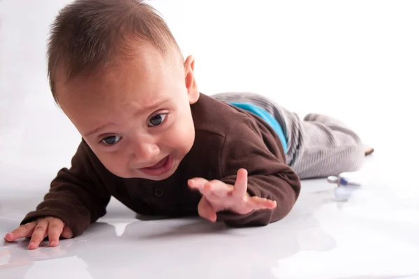 Bebê chorando — Fotografia de Stock