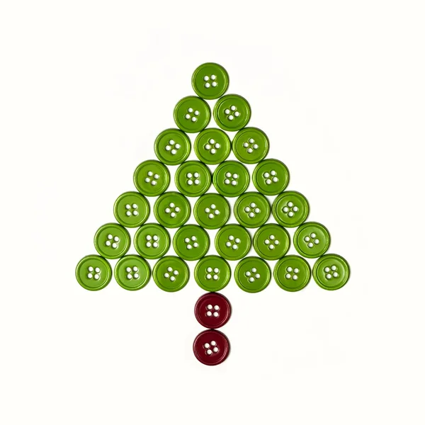 Nieuwe jaar boom gemaakt van naaien knoppenYeni yıl ağacı dikiş düğmeleri yapılmış — Stockfoto