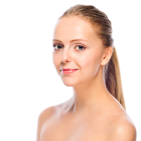 Close-up portrait of a beautiful young woman — Stock Photo, Image