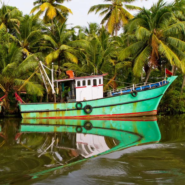 Indisches Fischerboot — Stockfoto