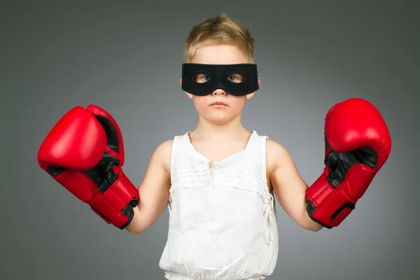 Boxerské dítě — Stock fotografie