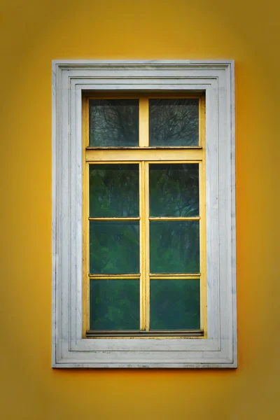Okno zabytkowe — Zdjęcie stockowe