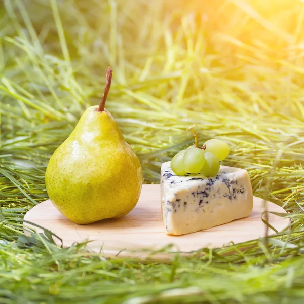 Pera verde e formaggio — Foto Stock