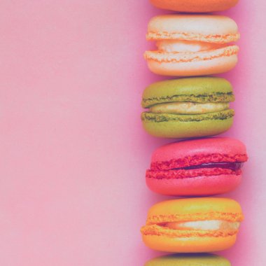 yığılmış macaroons