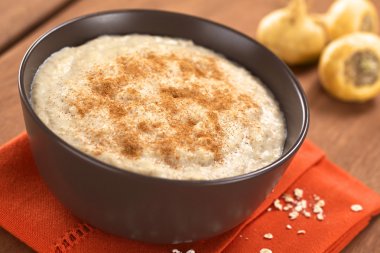 Maca yulaf lapası tarçın ile