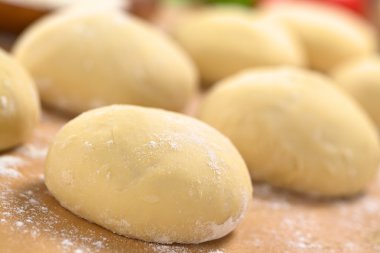 Pizza hamuru