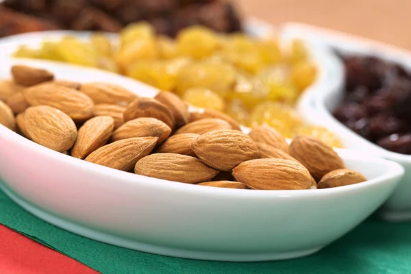 Almendras, Sultanas, Pasas — Foto de Stock