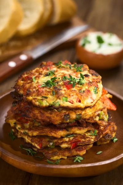 Zucchini and Bell Pepper Fritter — Stock Photo, Image