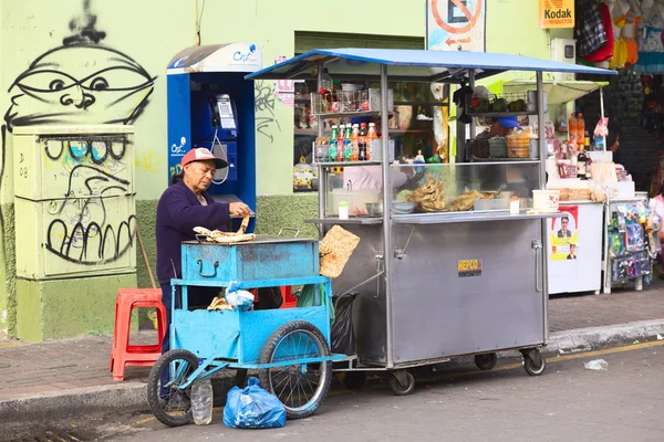 Roasting Plantain in Banos, Ecuador — Stock Photo, Image