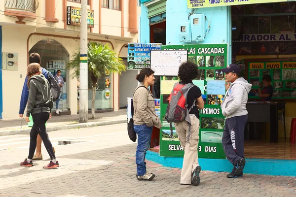 Tour-operátor v banos, Ekvádor — Stock fotografie