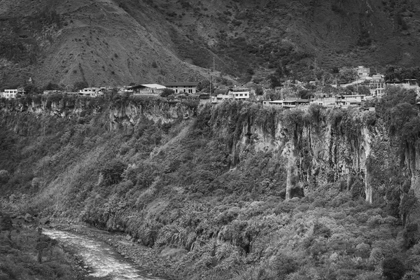 The Pastaza River and Banos in Ecuador — Stock Photo, Image