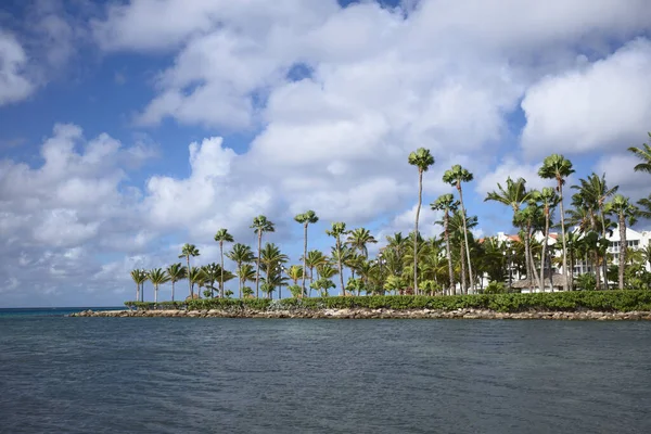 Oranjestad Aruba Aralık 2020 Rönesans Resort Rönesans Sahili Yüzme Havuzları — Stok fotoğraf