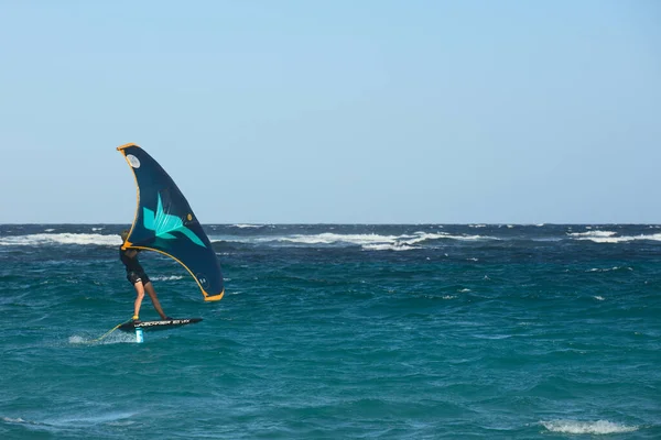 Boca Grandi Aruba December 2020 Person Wing Kite Standing Wavechaser — Foto Stock