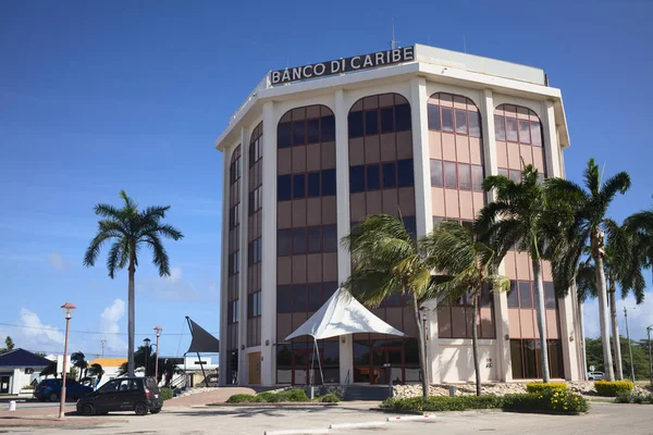 Oranjestad Aruba Δεκεμβριου 2021 Κτίριο Της Τράπεζας Banco Caribe Στο — Φωτογραφία Αρχείου