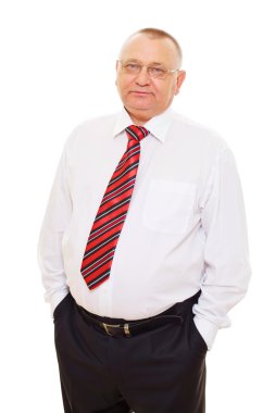 Elleri ceplerinde üst düzey iş adamı
