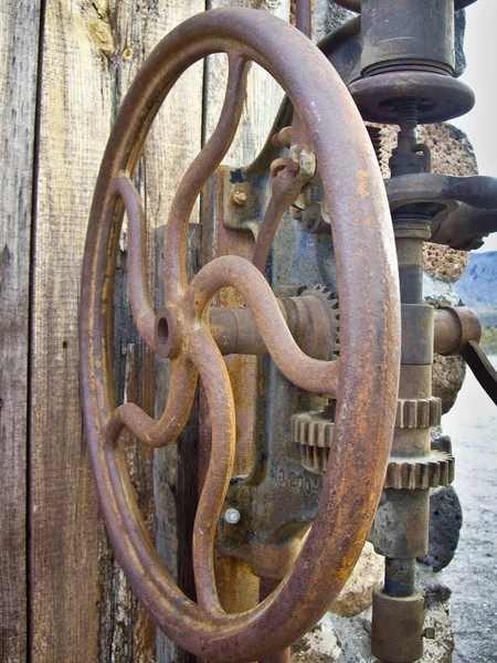 Old Metal Wheel — Stock Photo, Image