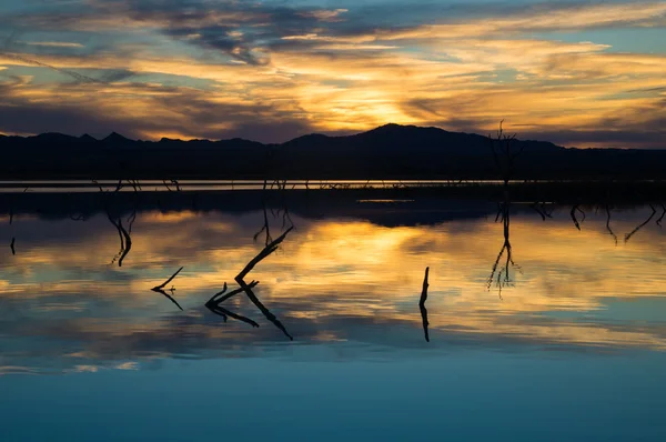 Evening Glow on Lake — Stock Photo, Image