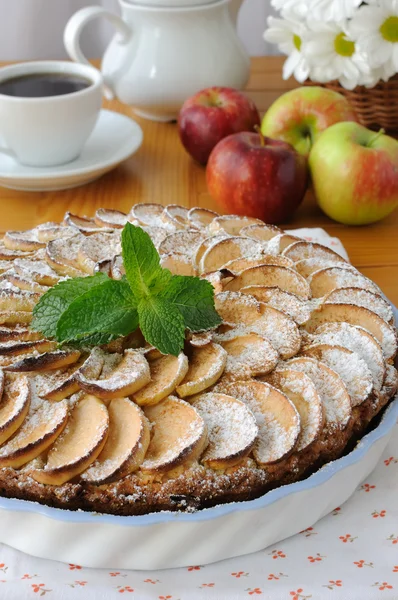 Plăcintă cu mere și scorțișoară — Fotografie, imagine de stoc