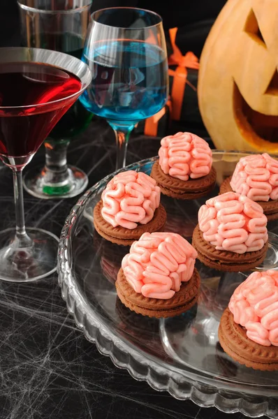 Cookies with marzipan brains for Halloween — Stock Photo, Image