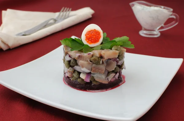 Herring tartare with capers and sour cream — Stock Photo, Image