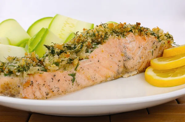 Gebackener Lachs mit würziger Kruste — Stockfoto