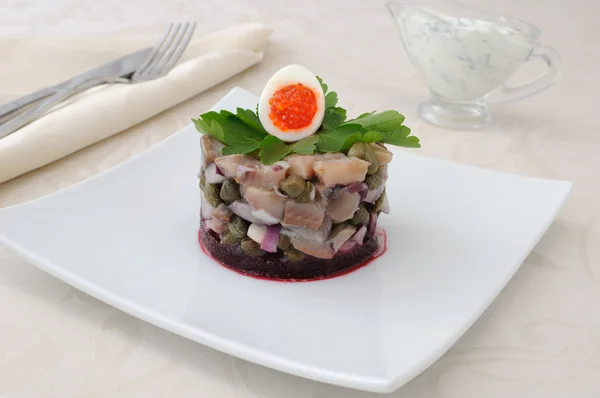 Herring tartare with capers and sour cream — Stock Photo, Image