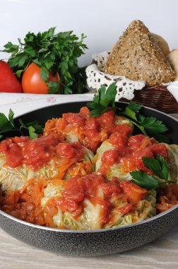 doldurulmuş savoy lahana