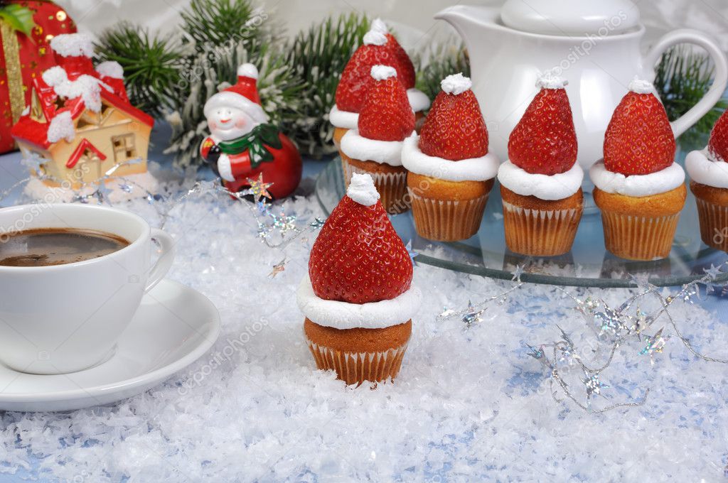 Weihnachts-muffins — Stockfoto © apolonia #47038833