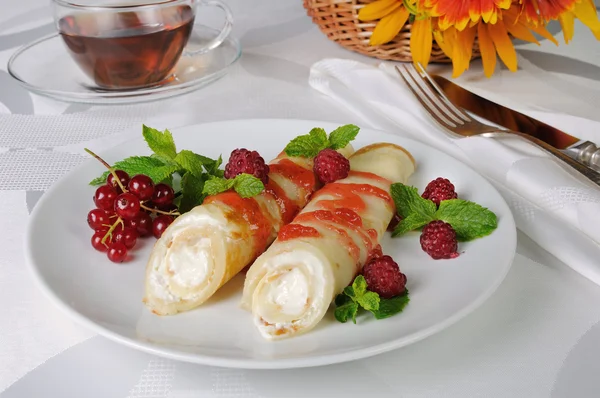 Pancakes with cottage cheese — Stock Photo, Image