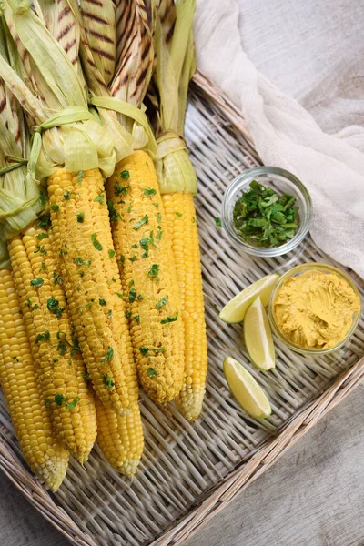 Tender Juicy Grilled Corn Cob Seasoned Butter Spicy Curry Cilantro — Stock Photo, Image