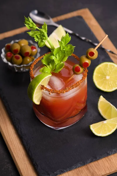 Adj Egy Kis Fűszert Életedhez Micheladával Mexikói Bloody Mary Vel — Stock Fotó
