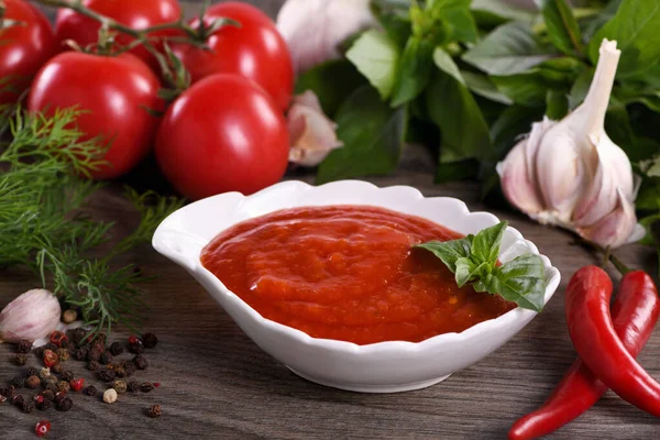 Traditional Classic Homemade Tomato Sauce Spices Herbs Fragrant Dressing Various — Stock Photo, Image