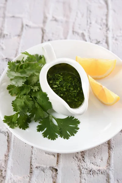 Green Delicious Herbal Marinade Cilantro Basil Parsley Oil Traditional Seasoning — Stock Photo, Image