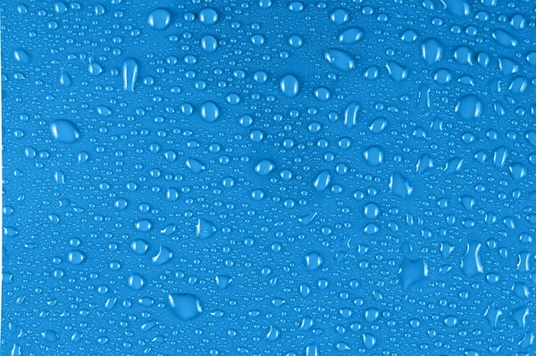 블루에 물 방울 — 스톡 사진
