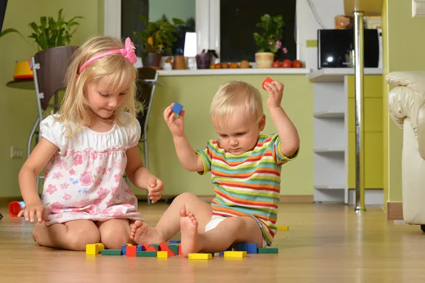 Boy with his sister — Stock Photo, Image