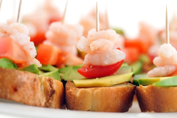 Sandwiches with shrimps — Stock Photo, Image