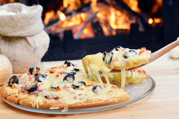 Leckere Pizza — Stockfoto