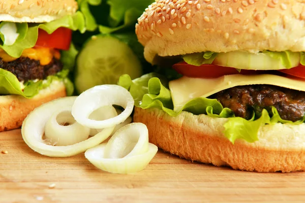 Ízletes hamburger — Stock Fotó