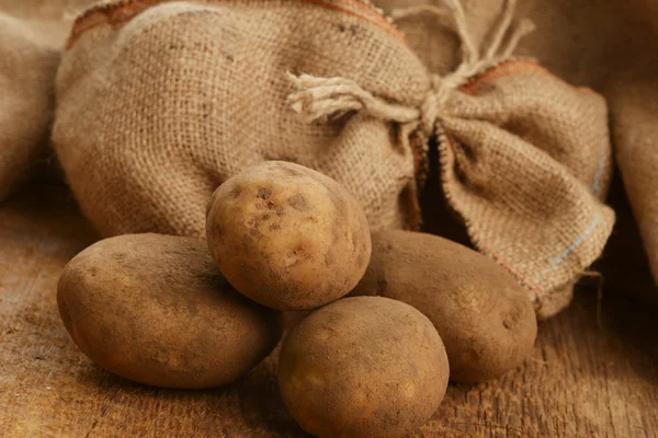 Patatas de cosecha — Foto de Stock