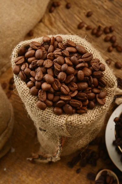 Torrado grãos de café — Fotografia de Stock