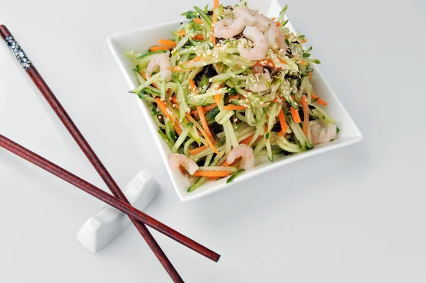 虾仁蔬菜沙拉 — 图库照片