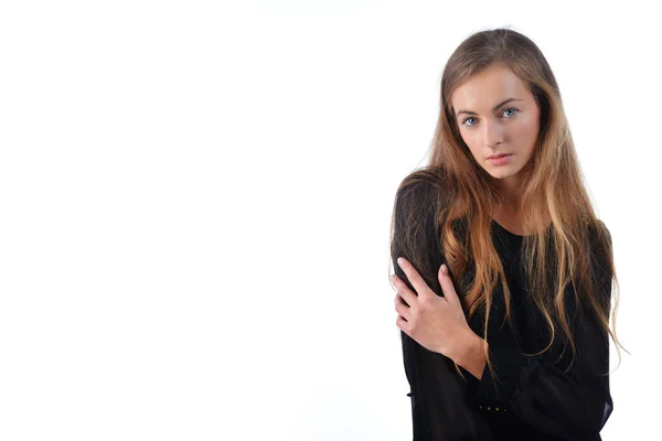 Vrouw in zwarte jurk — Stockfoto