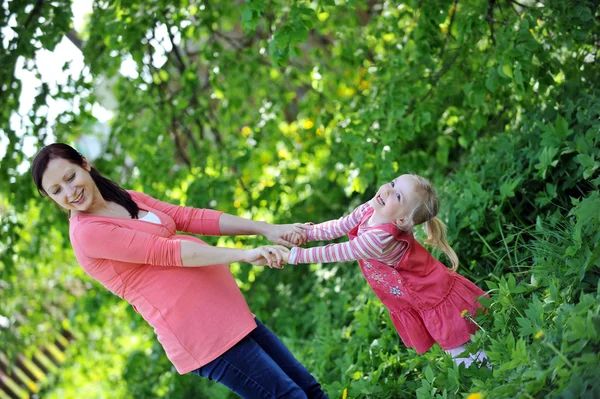 Mor och dotter — Stockfoto