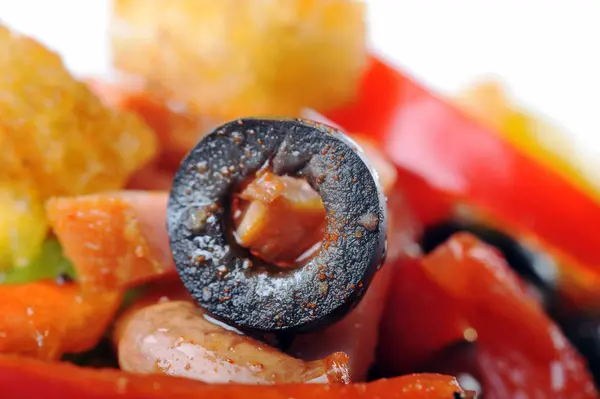 Salat auf Teller — Stockfoto