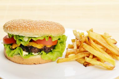 lezzetli hamburger