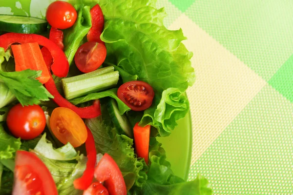 Salada com legumes — Fotografia de Stock