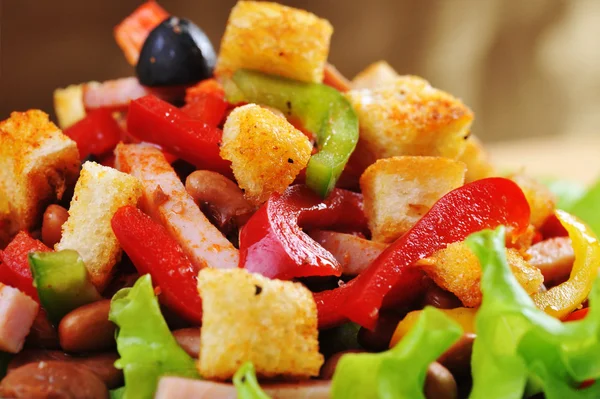 Ensalada en plato — Foto de Stock